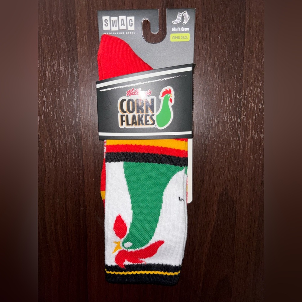 KELLOGG’S CORN FLAKES SWAG CREW SOCKS NWT MEN’S SHOE SIZE 8-13